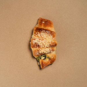 Mazais spinātu pīrādziņš